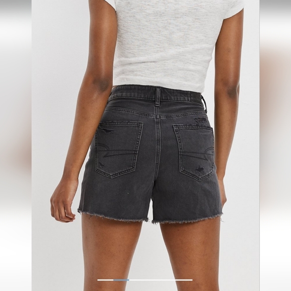 NWT American Eagle High Rise Crossover Waist Baggy Short Black Distressed Denim - Picture 2 of 16